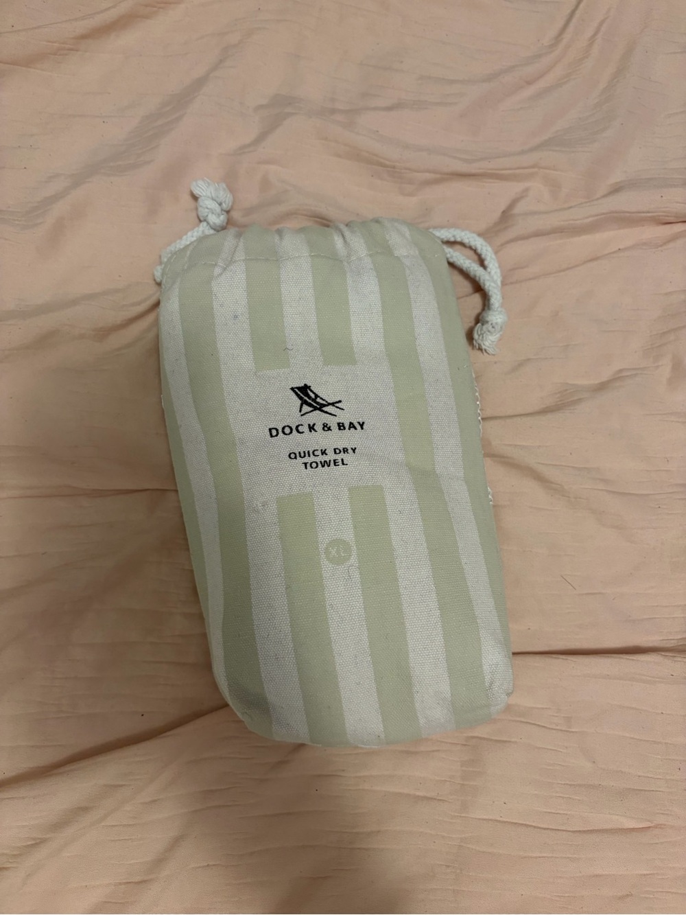 Dock & Bay Quick Dry Towel - Light Sage Stripe